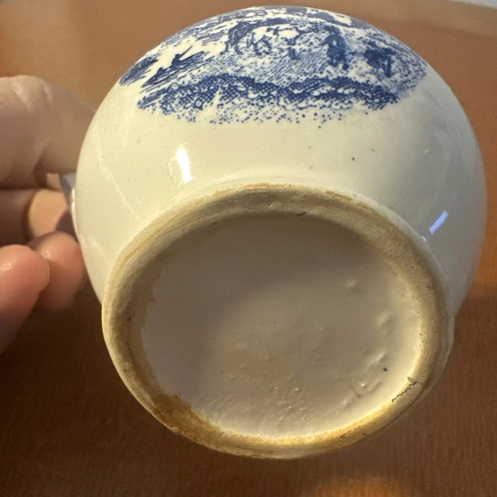 Vtg Blue And‎ White Cream Pitcher 3